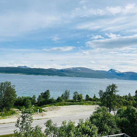 Apartment In Tromso With Sea And Mountain View Dış mekan fotoğraf